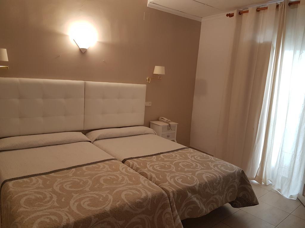 Hostal Centro Toledo Buitenkant foto