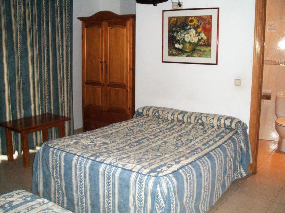 Hostal Centro Toledo Buitenkant foto