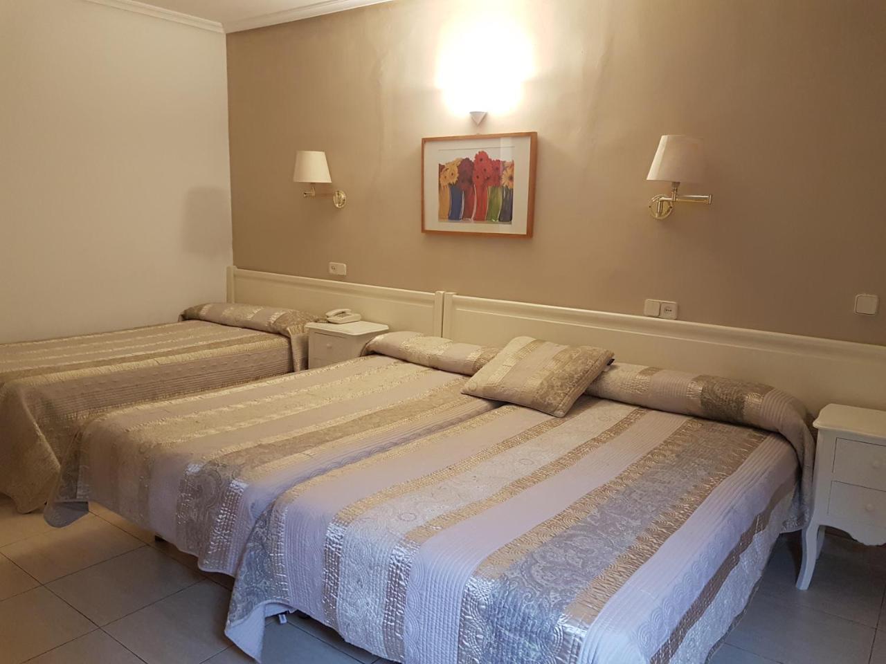 Hostal Centro Toledo Buitenkant foto