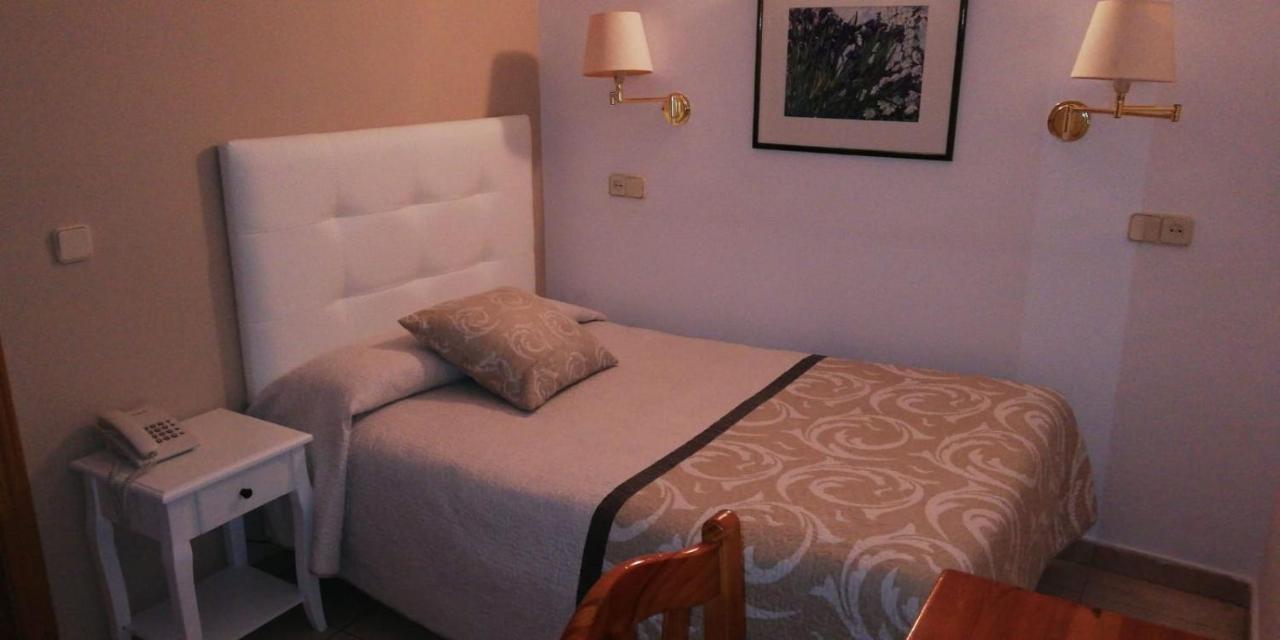 Hostal Centro Toledo Buitenkant foto